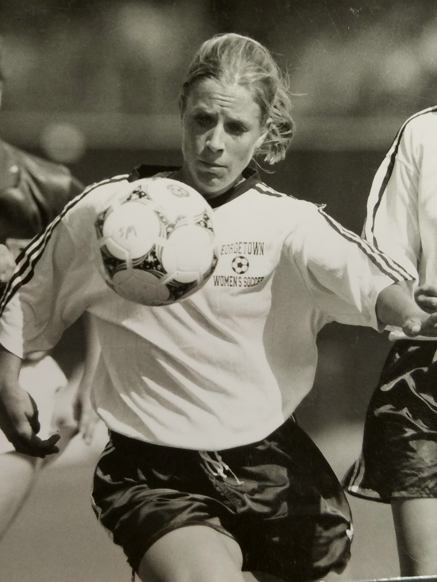 Christina Bruner, a standout striker and midfielder for the Georgetown University women’s soccer team from 1994 to 1997, will be the first women’s soccer player inducted into the university’s Hall of Fame in February.